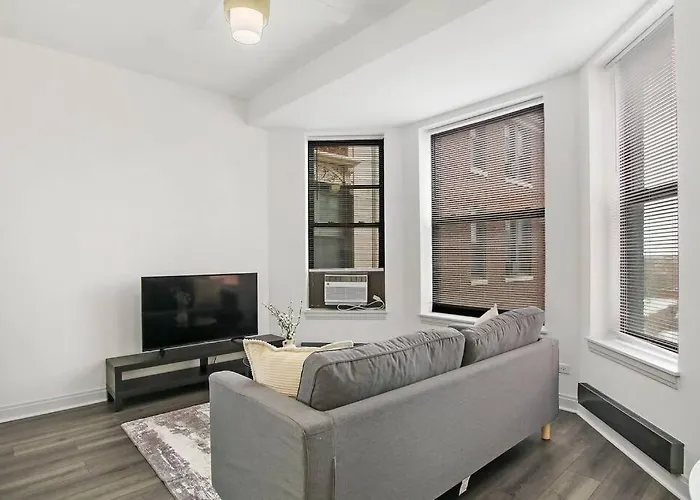 1br Modern In - Del Prado 811 * Chicago