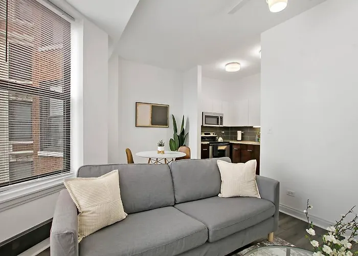 1br Modern In - Del Prado 811 Chicago